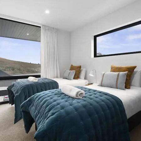 Queenstown Terrace Luaran gambar