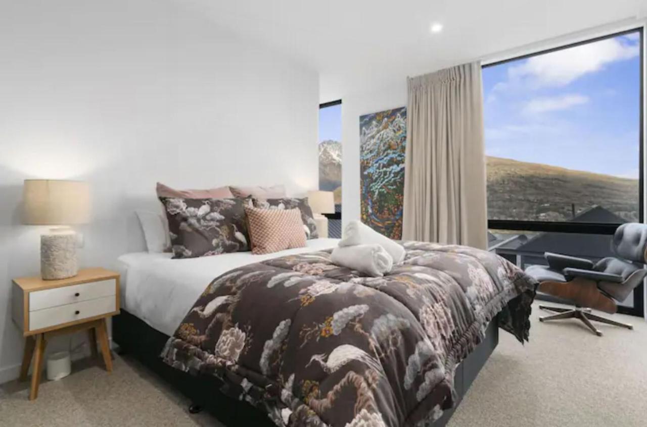 Queenstown Terrace Luaran gambar