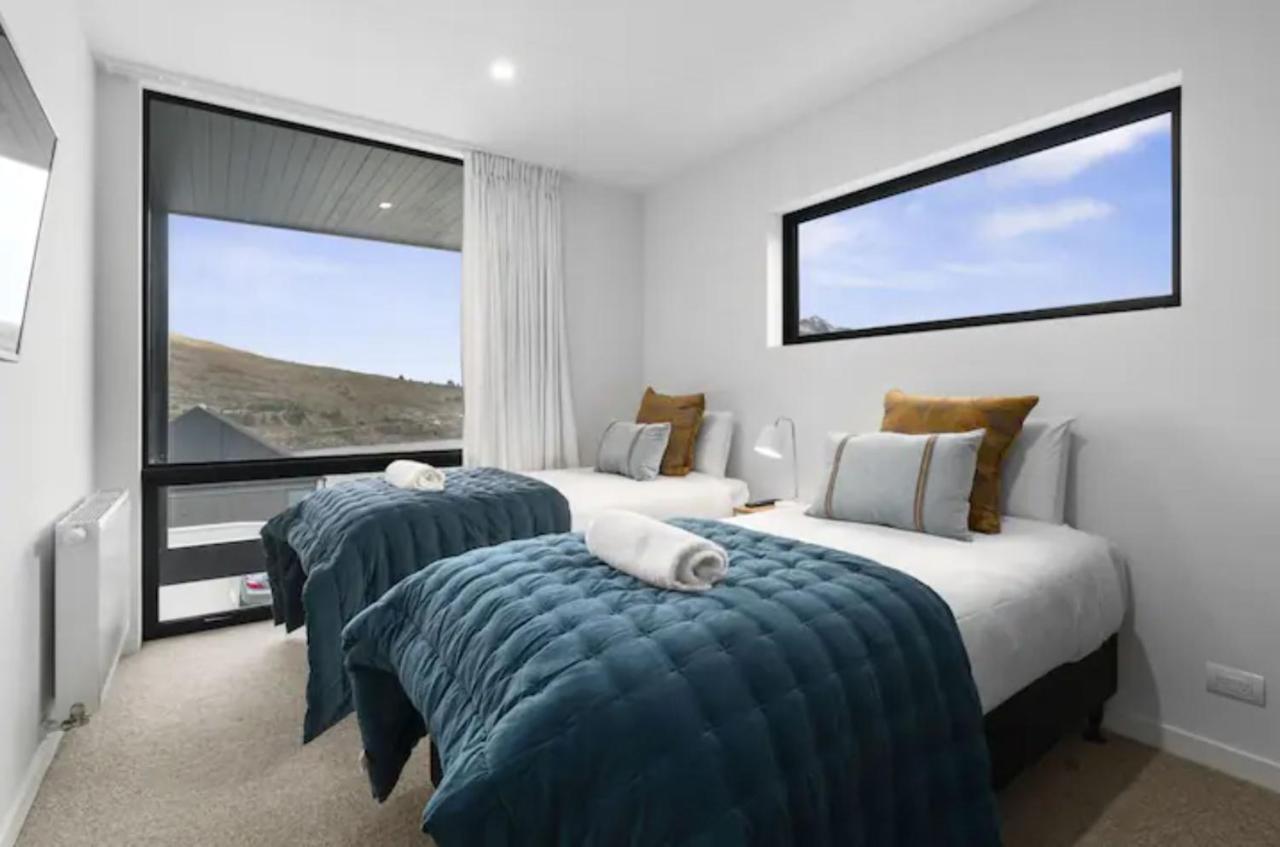 Queenstown Terrace Luaran gambar