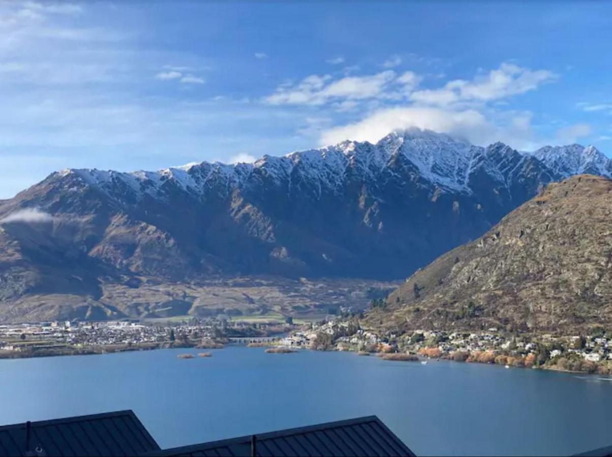 Queenstown Terrace Luaran gambar
